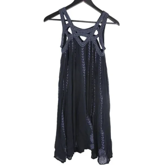 Free People FP One Paisley Vine Lattice Tunic Mini Dress Black - Picture 1 of 8